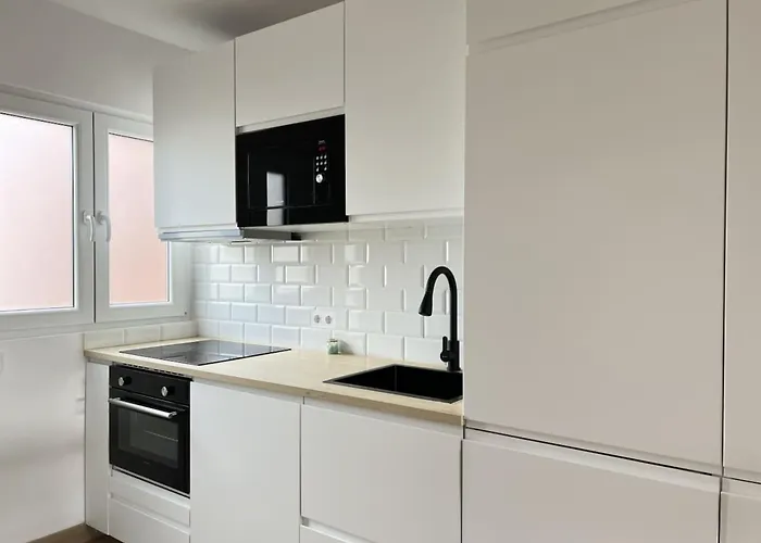 El Hogar Del Calamar 32600 *